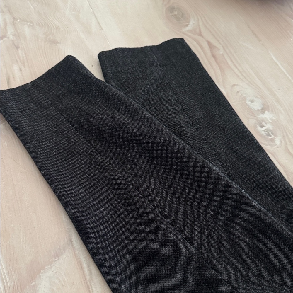Women's Black tweed like Slim Fit Pants - Picture 6 of 6